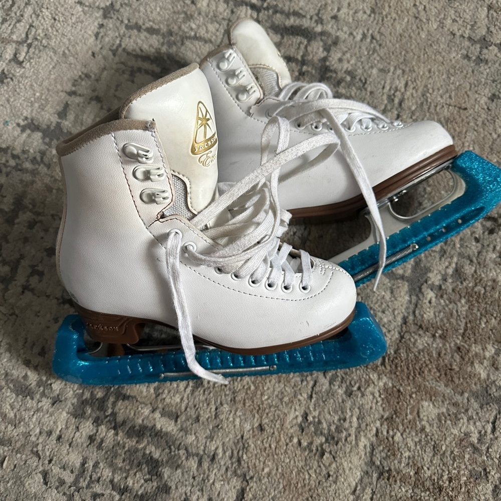 JACKSON Figure Skates Excel Size 2 – Great Condition